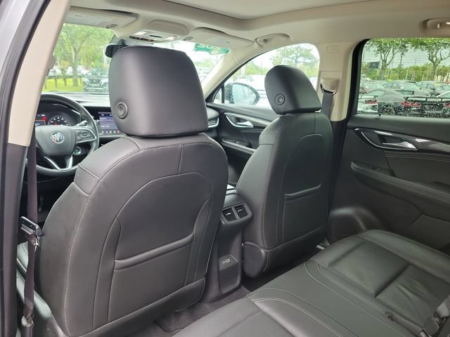 Certified 2021 Buick Envision Essence w/ Sport Touring Package FWD image 11