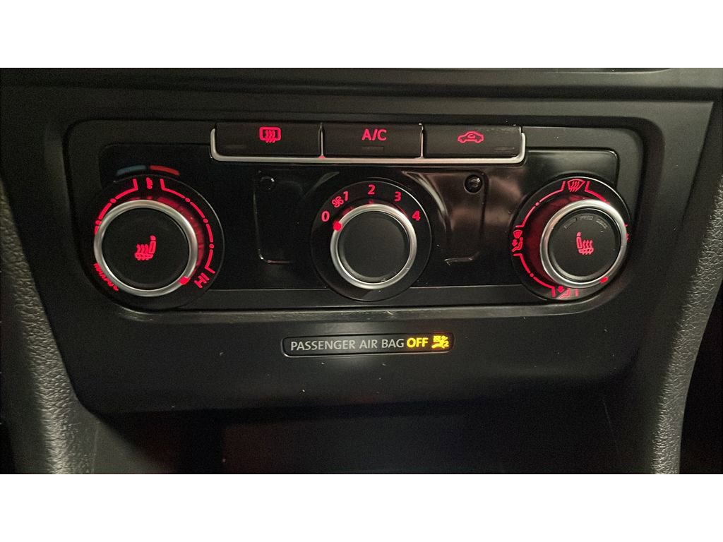 Used 2013 Volkswagen Jetta TDI image 14