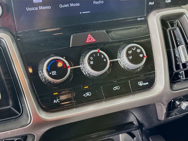 Used 2021 Kia Sorento LX image 19