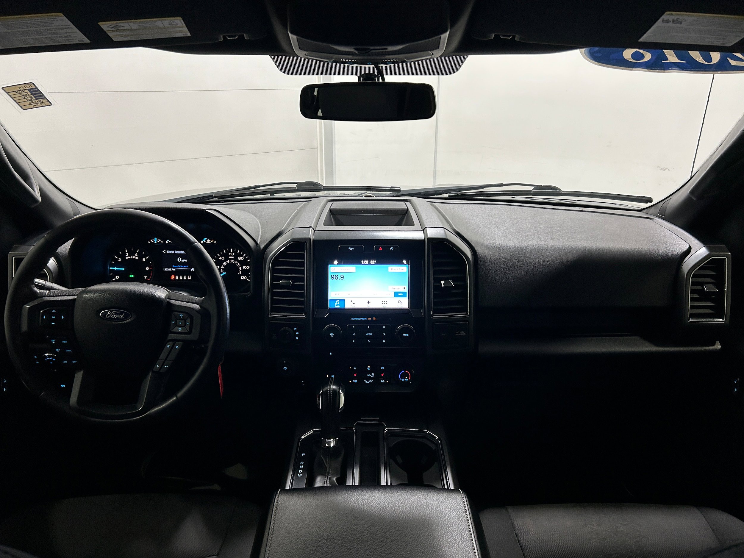 Used 2018 Ford F150 XLT w/ Equipment Group 302A Luxury AWD/4WD image 14