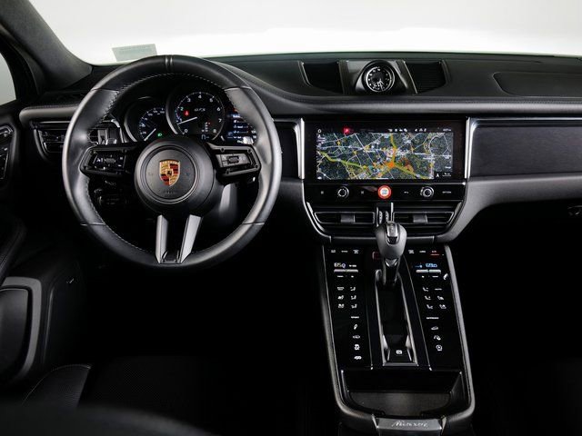 Certified 2022 Porsche Macan GTS AWD/4WD image 14
