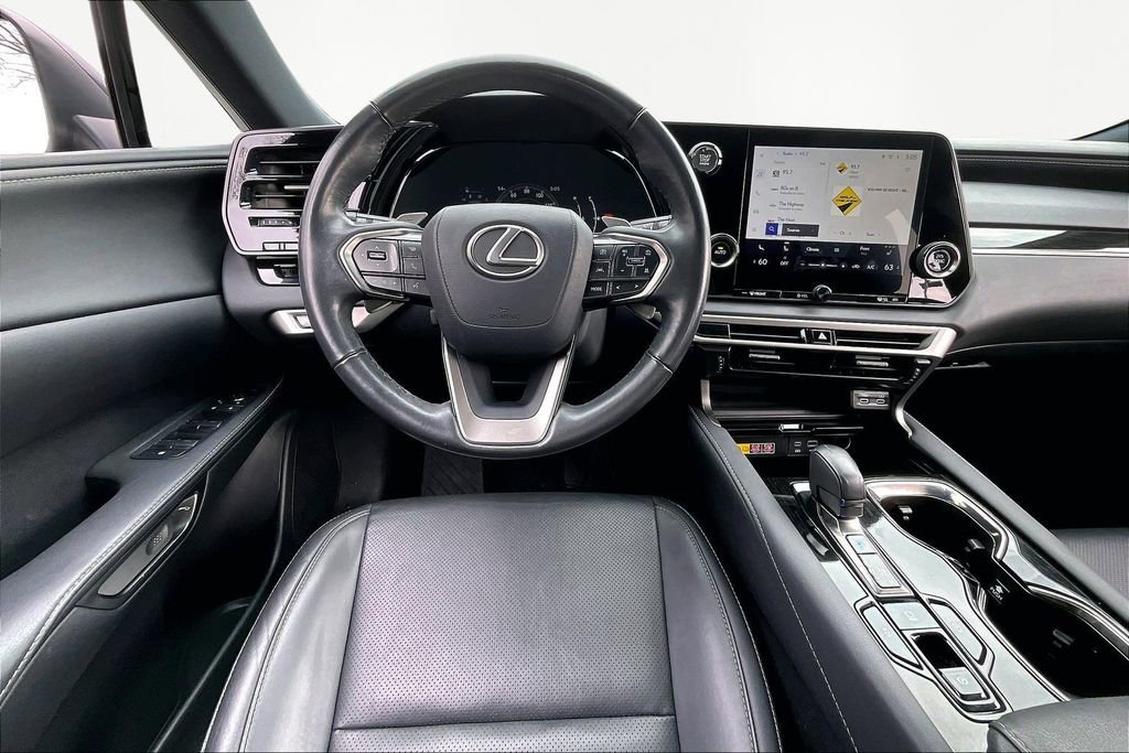 Used 2024 Lexus RX 350 Premium Plus image 9
