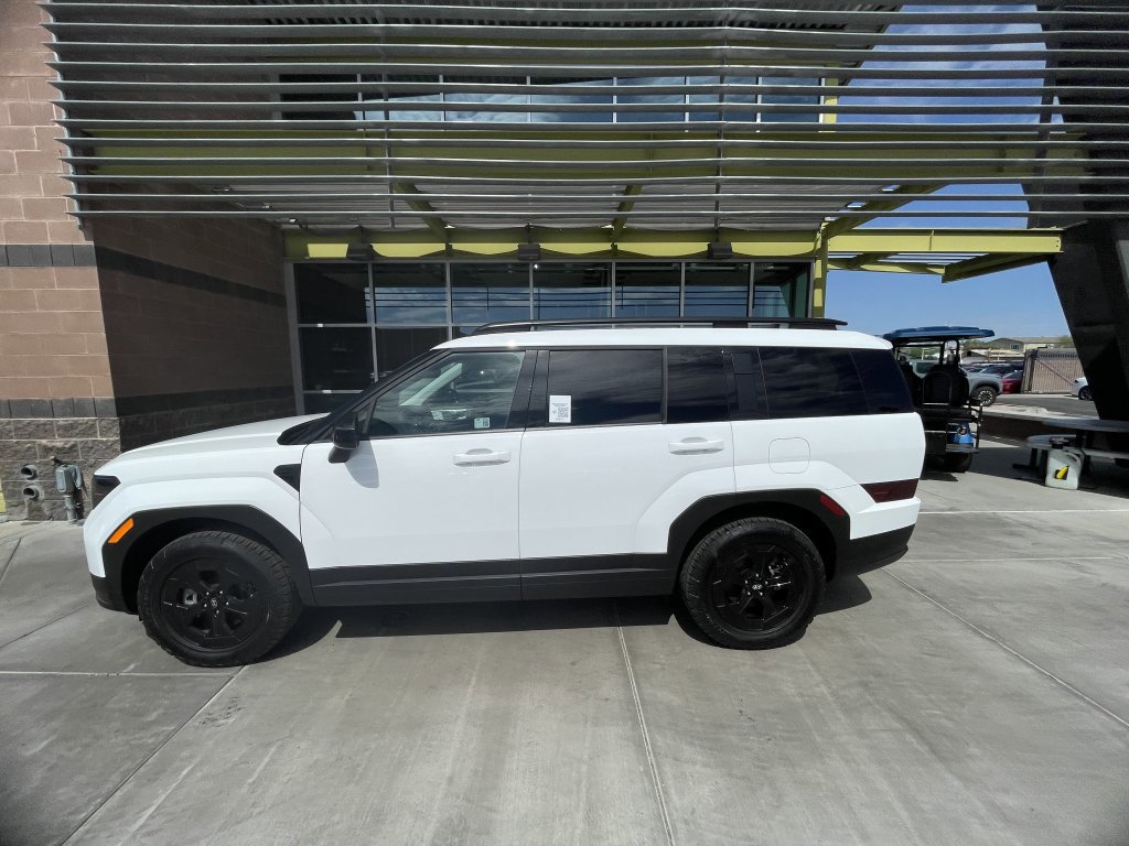 Used 2024 Hyundai Santa Fe XRT image 5