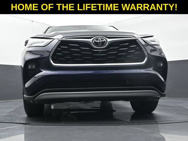 Used 2025 Toyota Highlander Platinum AWD/4WD image 52