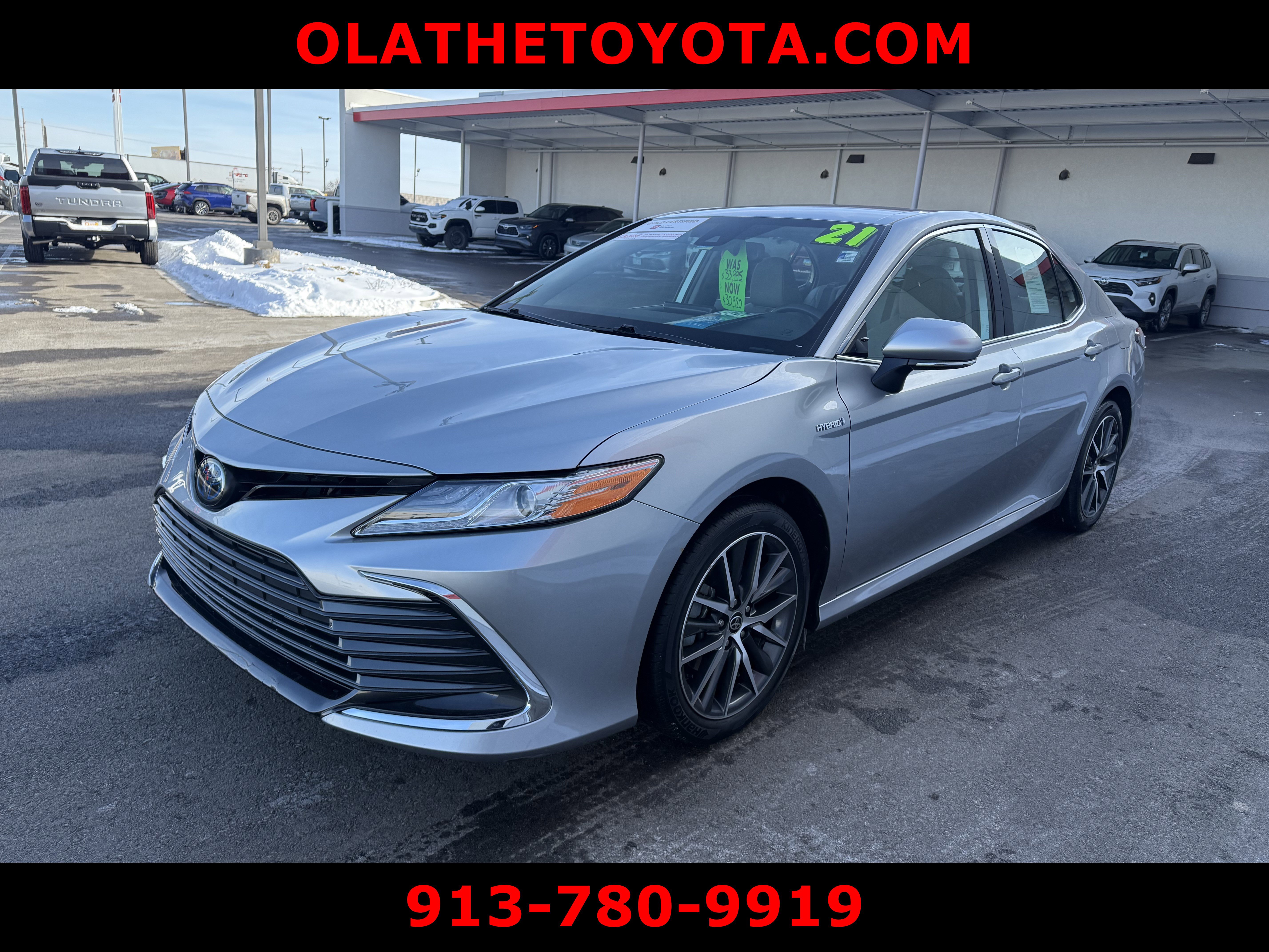 Certified 2021 Toyota Camry XLE w/ Cold Weather Package image 3