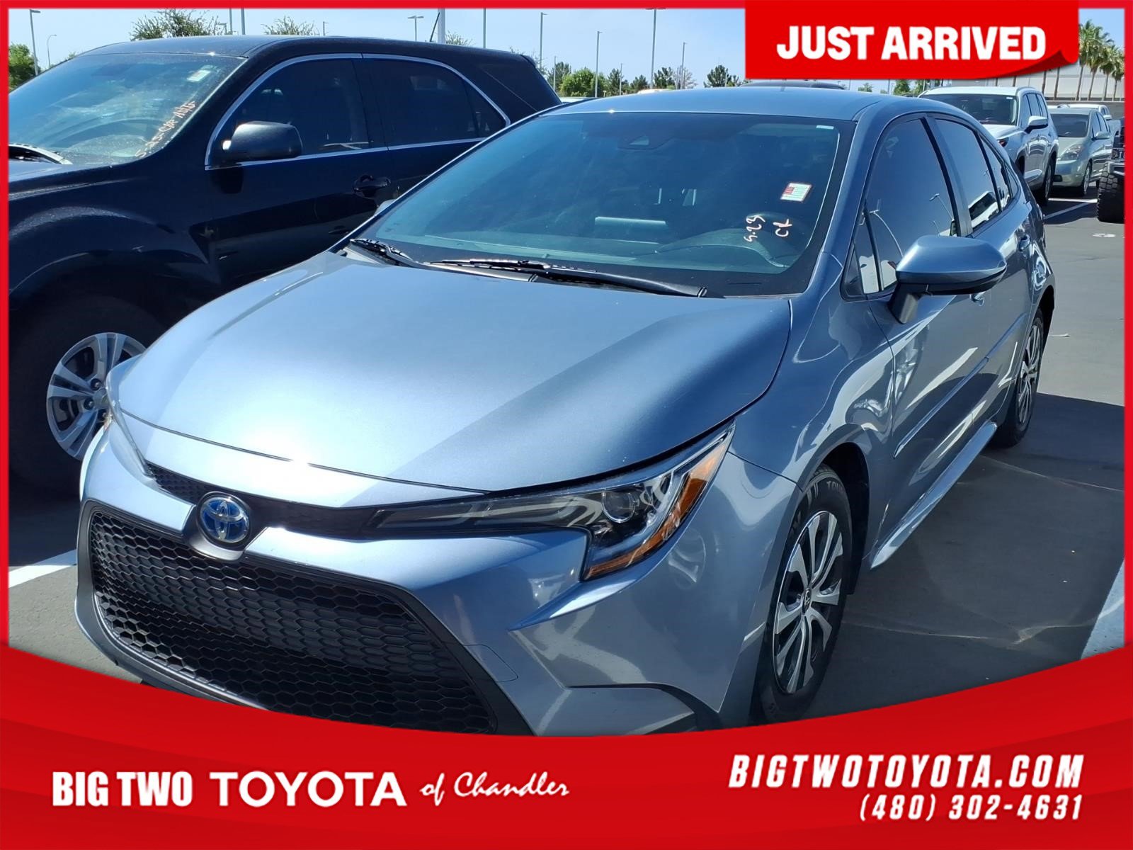 Used 2022 Toyota Corolla LE FWD image 1