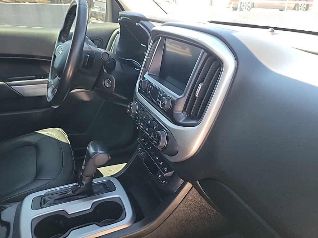 Used 2019 Chevrolet Colorado ZR2 image 41