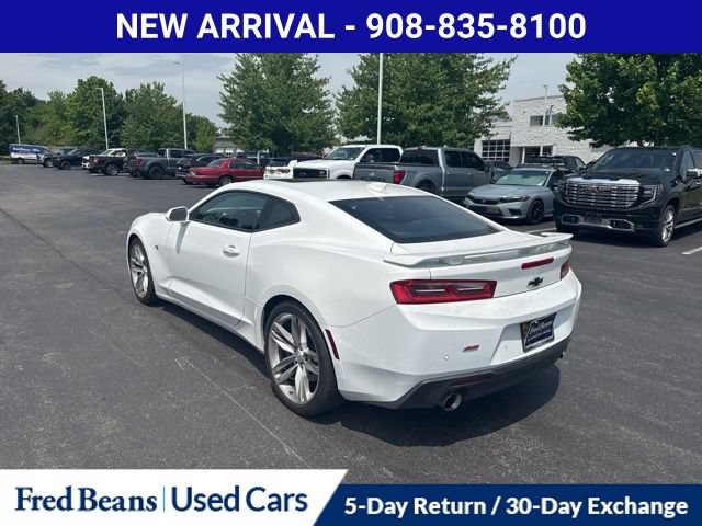 Used 2018 Chevrolet Camaro SS RWD image 6