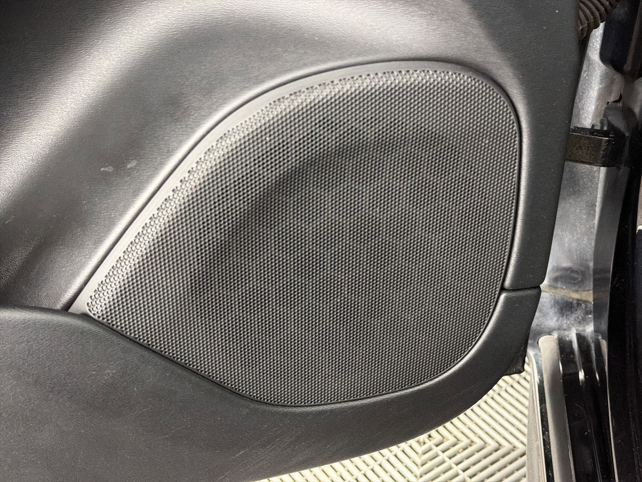 Used 2019 Volvo XC90 T5 Momentum w/ Protection Package Premier image 23