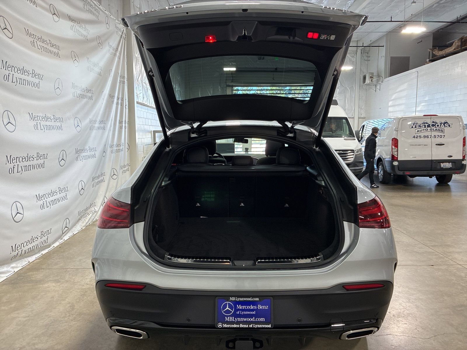 New 2026 Mercedes-Benz GLE 450 4MATIC Coupe image 14