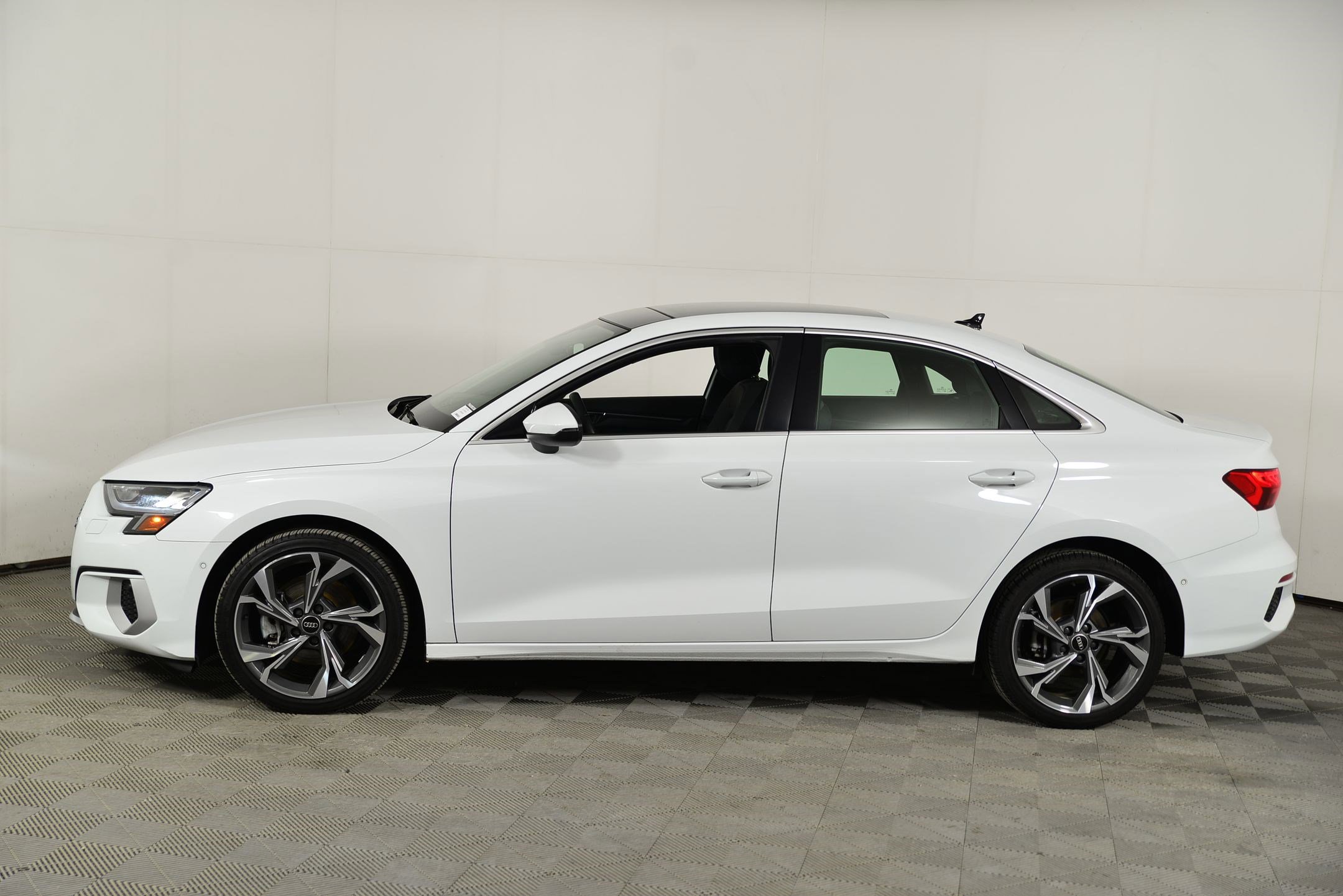 Certified 2022 Audi A3 2.0T Premium image 2