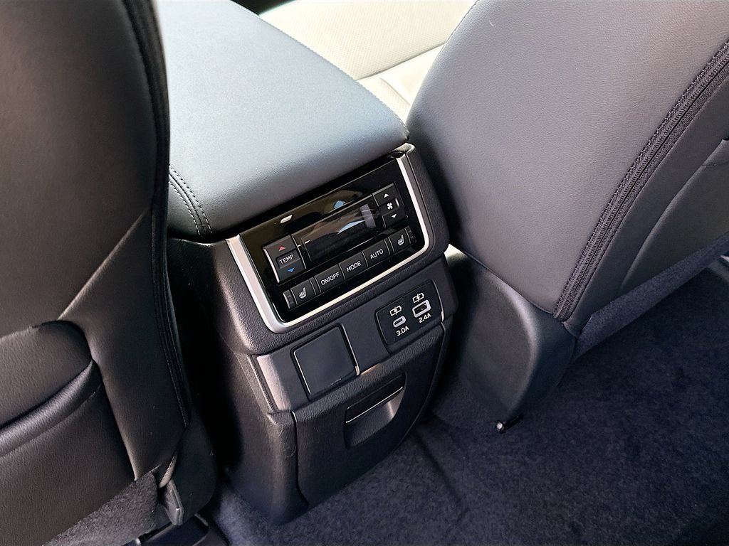 New 2026 Subaru Ascent Limited AWD/4WD image 33