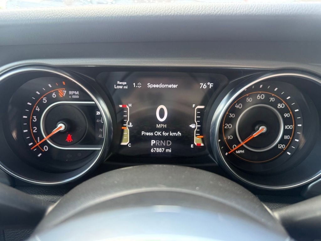 Used 2021 Jeep Wrangler Unlimited Sahara AWD/4WD image 21
