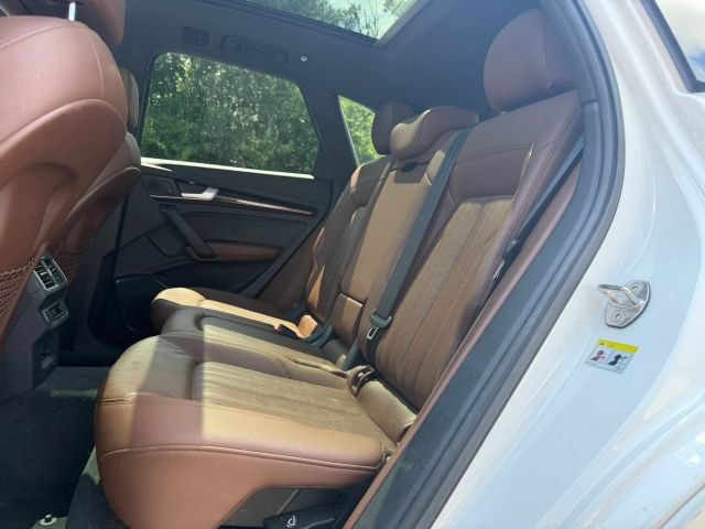 Used 2018 Audi Q5 2.0T Premium AWD/4WD image 12