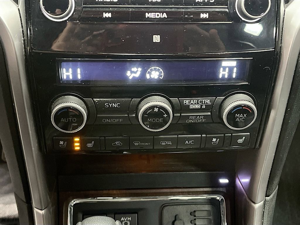 Used 2022 Subaru Ascent Touring w/ Popular Package #2A image 16