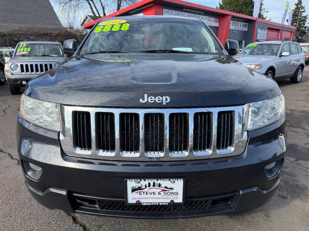 Used 2013 Jeep Grand Cherokee Laredo AWD/4WD image 4