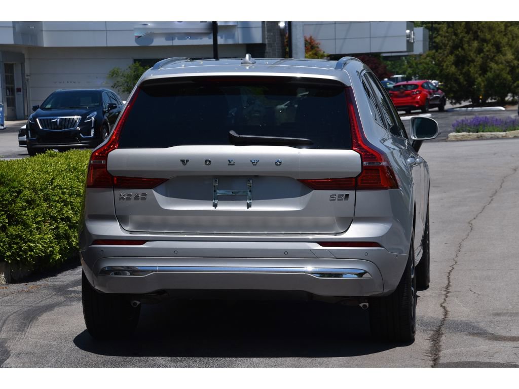 Certified 2023 Volvo XC60 B5 Plus w/ Climate Package AWD/4WD image 5