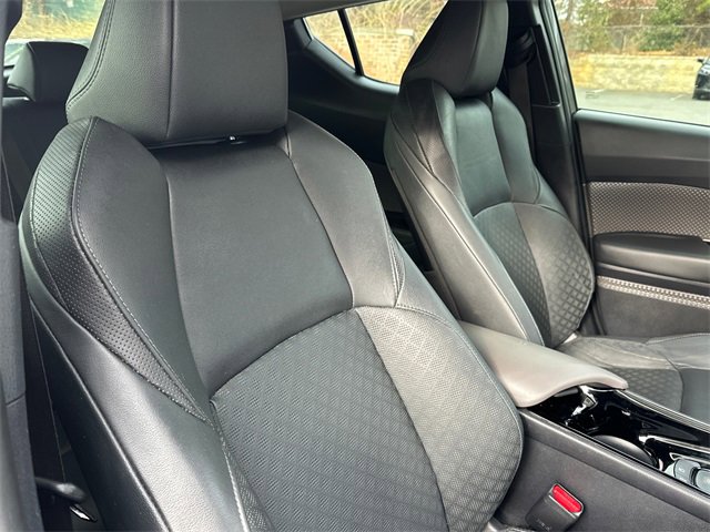 Certified 2021 Toyota C-HR Limited image 9