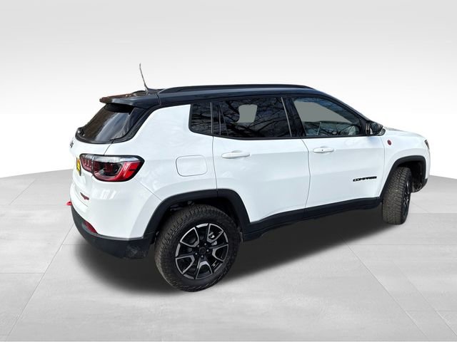 New 2026 Jeep Compass Trailhawk image 7
