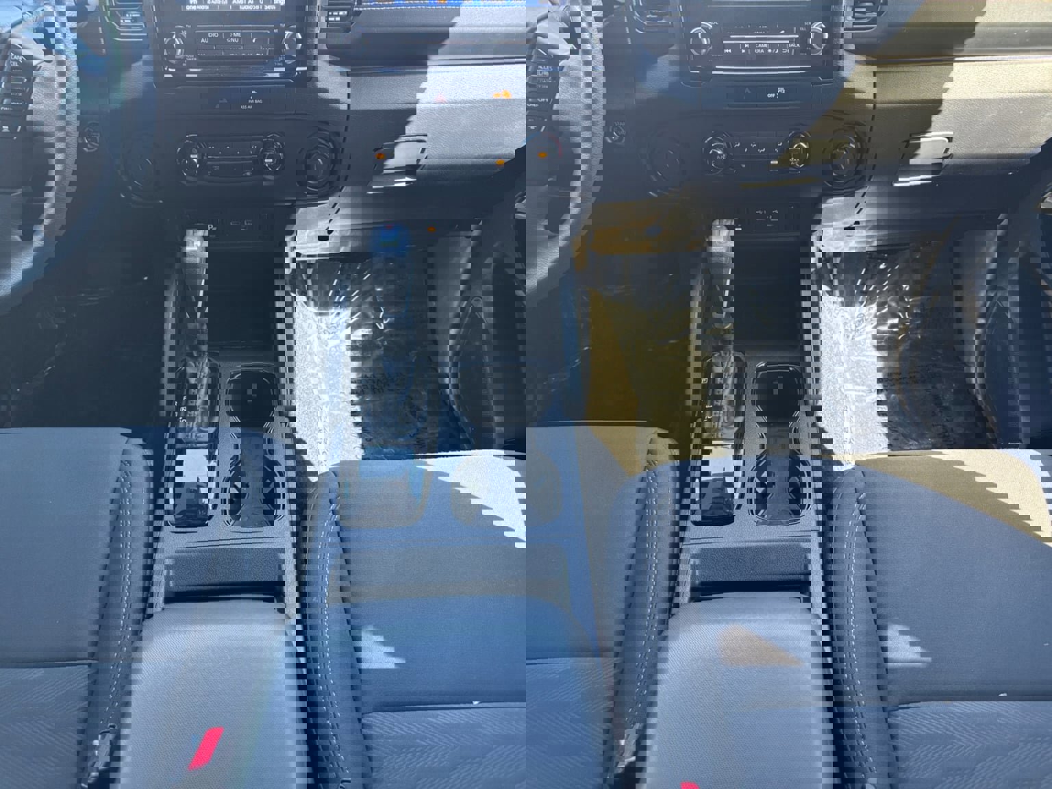 Used 2023 Nissan Frontier SV w/ Midnight Edition Package image 15