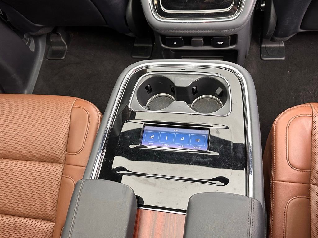 Used 2023 Lincoln Navigator L Reserve image 21