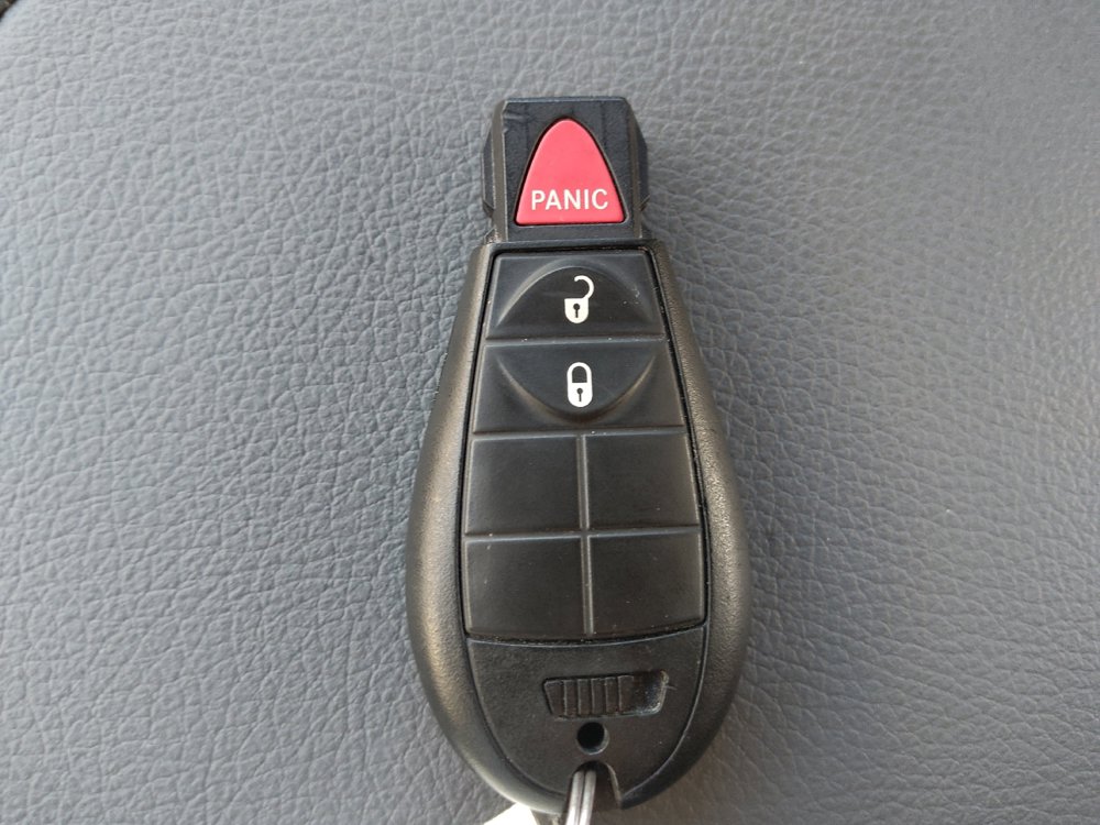Used 2019 RAM 1500 Express AWD/4WD image 32