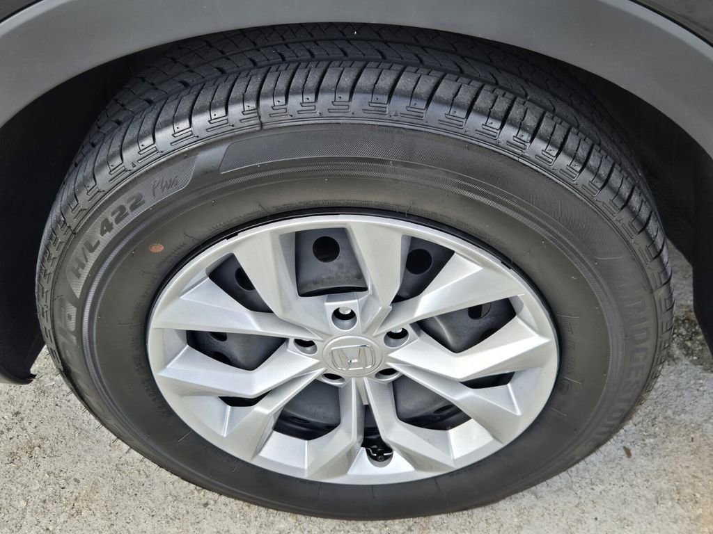 Used 2025 Honda CR-V LX image 8