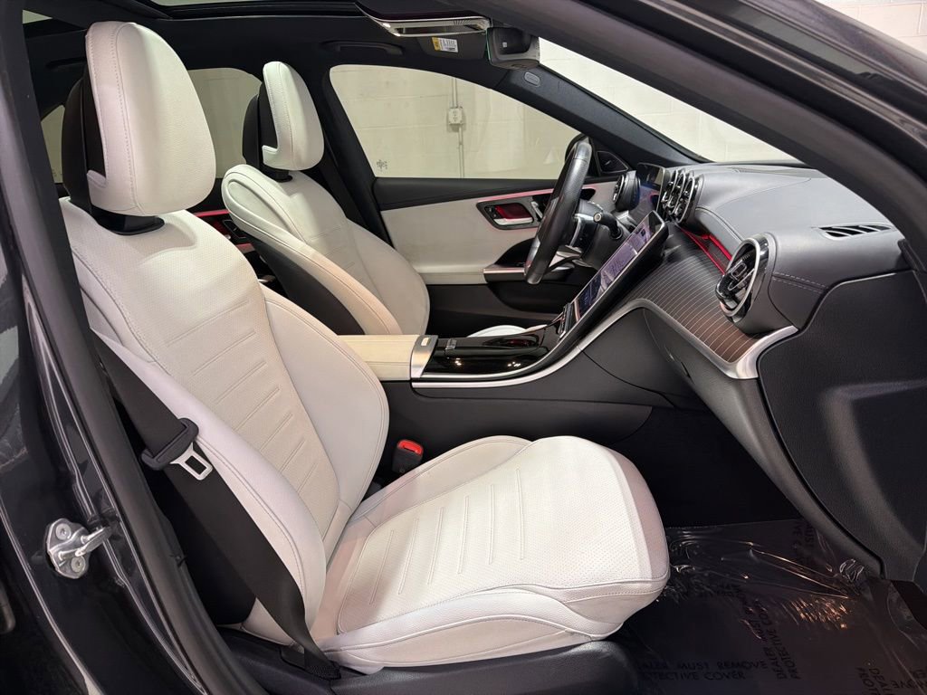 Used 2024 Mercedes-Benz C 300 4MATIC Sedan image 37