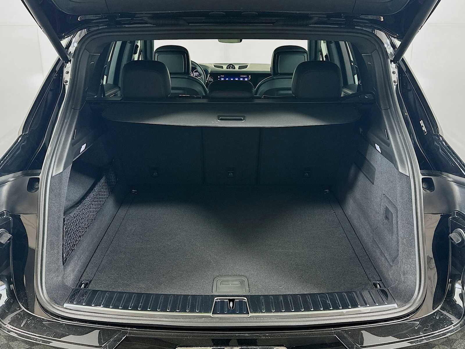 New 2026 Porsche Cayenne S image 27
