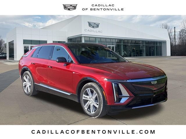 Certified 2024 Cadillac Lyriq Tech w/ Driver Assist Package AWD/4WD image 1
