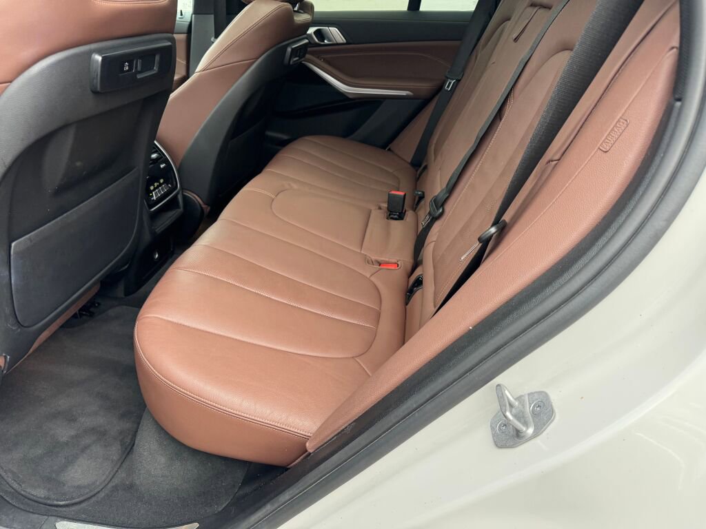 Used 2021 BMW X5 xDrive40i w/ Convenience Package image 15