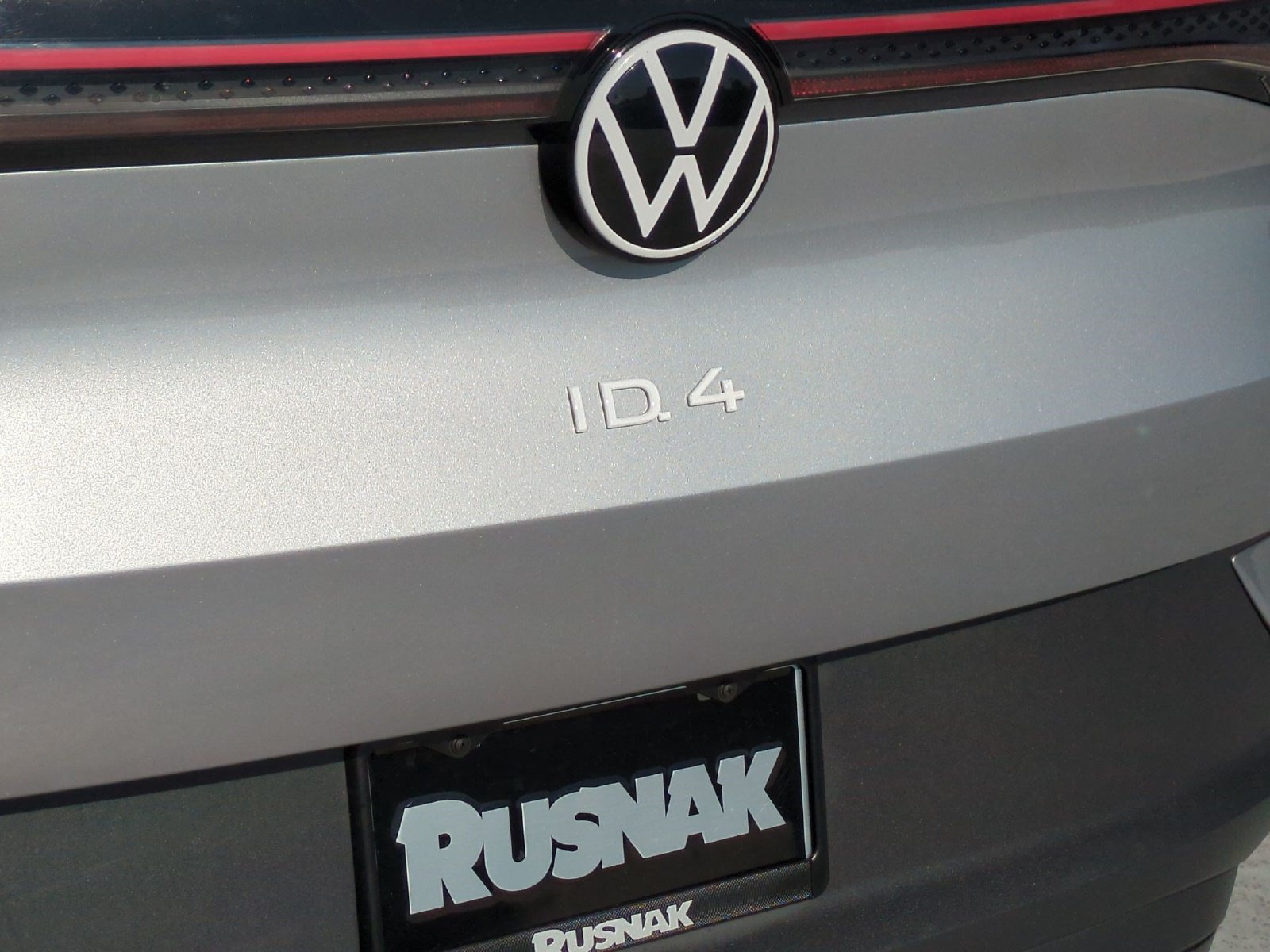 Used 2023 Volkswagen ID.4 Pro RWD image 19