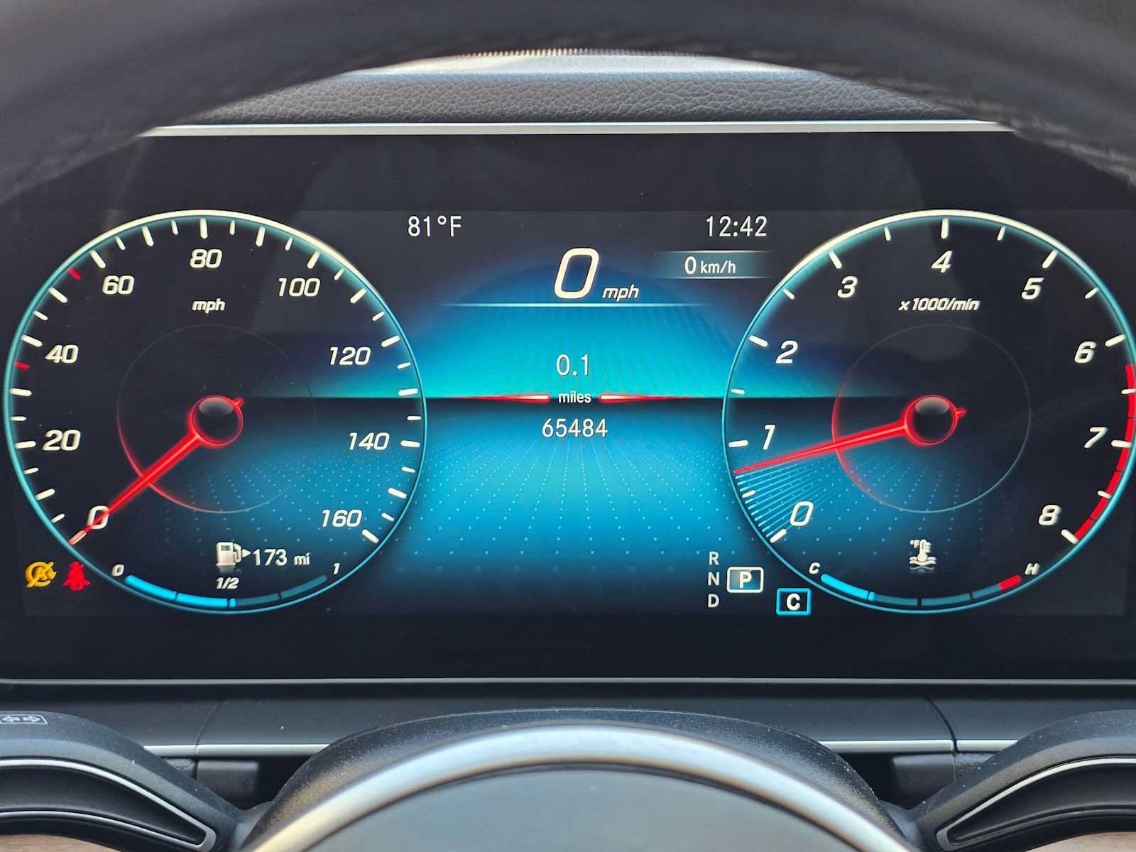 Used 2022 Mercedes-Benz GLE 350 4MATIC w/ AMG Line Exterior image 25