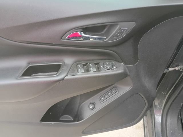 Used 2020 Chevrolet Equinox LT w/ Sport Edition image 16