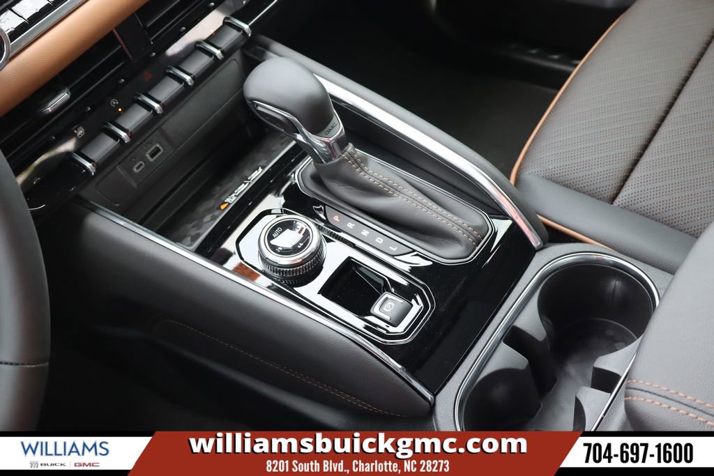 New 2026 GMC Canyon AT4 w/ Technology Plus Package AWD/4WD image 19