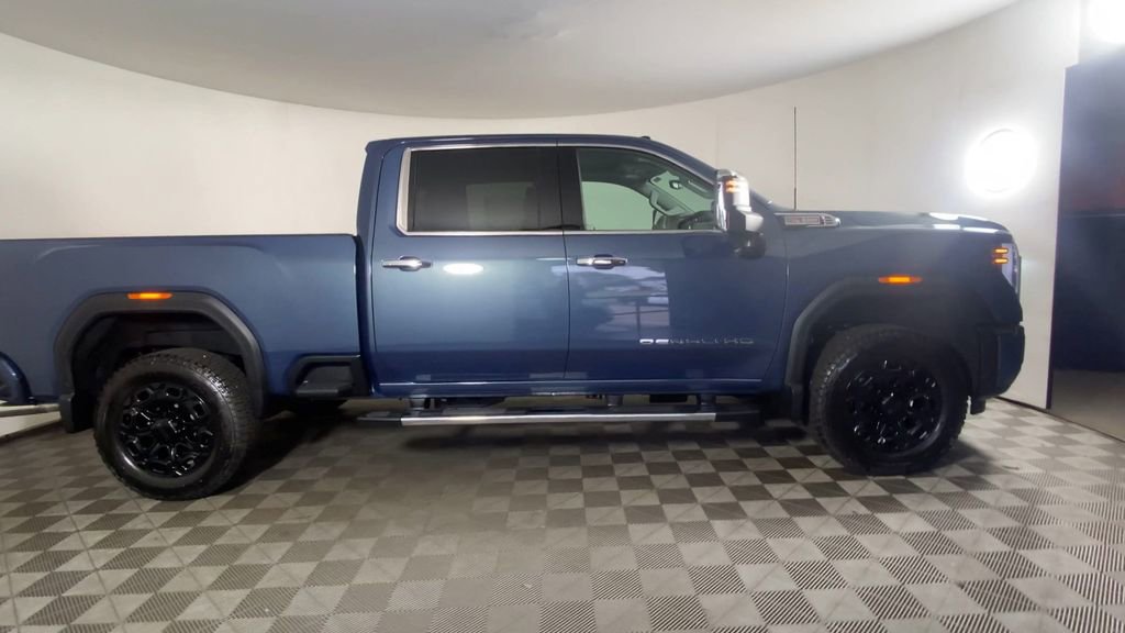 New 2025 GMC Sierra 2500 Denali w/ Denali Reserve Package image 2