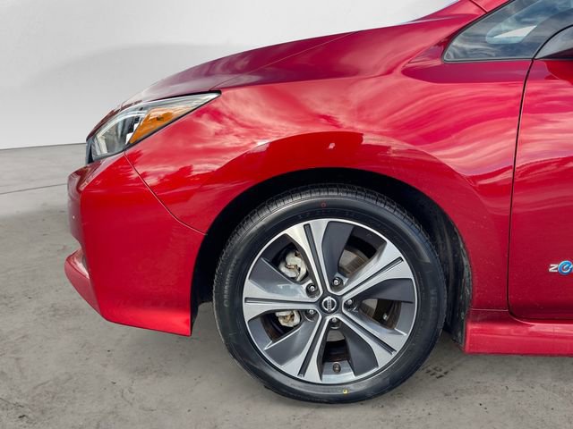 Used 2019 Nissan Leaf SV w/ SV Technology Package FWD image 14