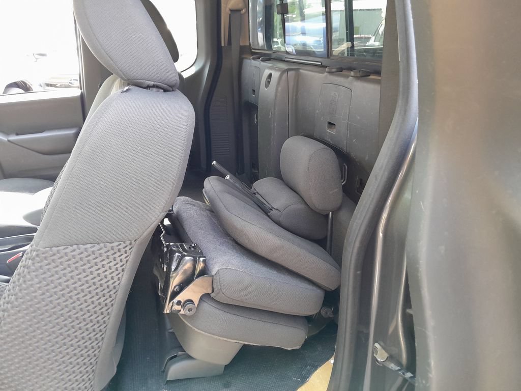Used 2019 Nissan Frontier SV w/ Value Truck Package AWD/4WD image 30