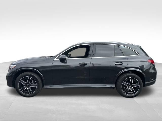 Certified 2025 Mercedes-Benz GLC 300 4MATIC image 3