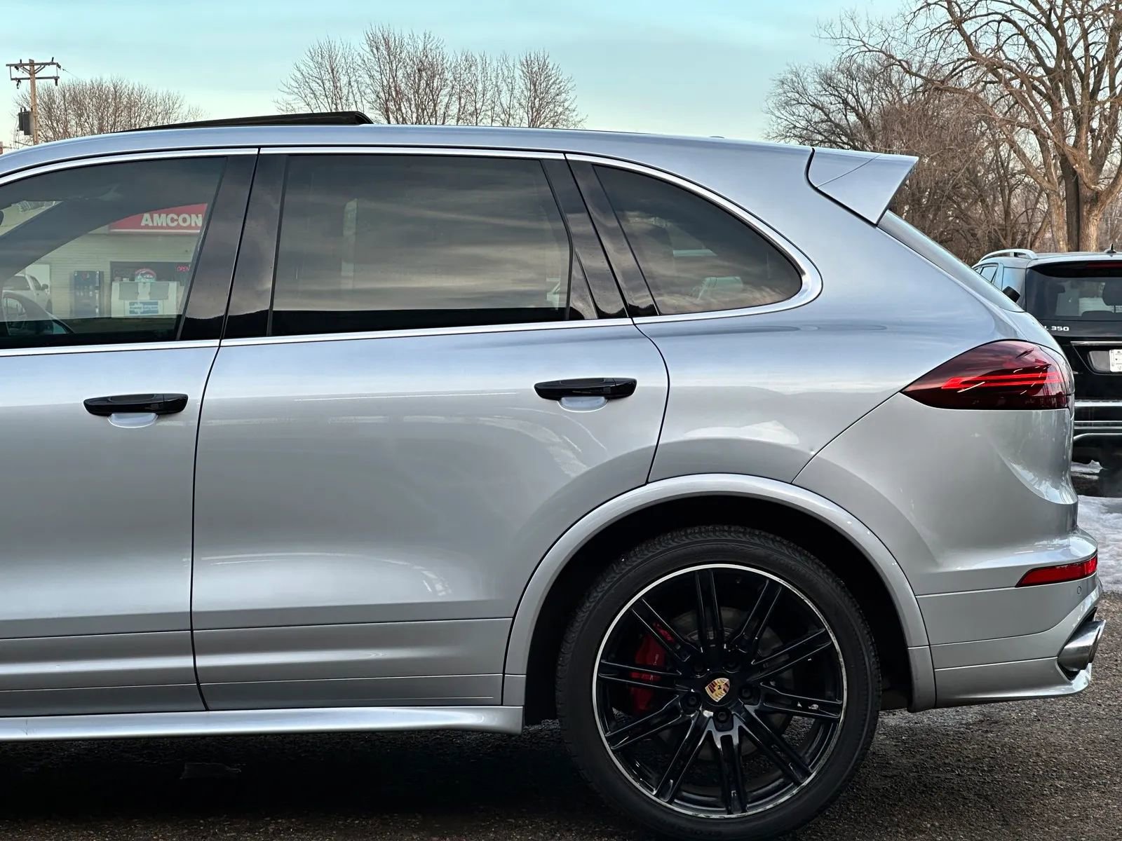 Used 2016 Porsche Cayenne GTS image 34