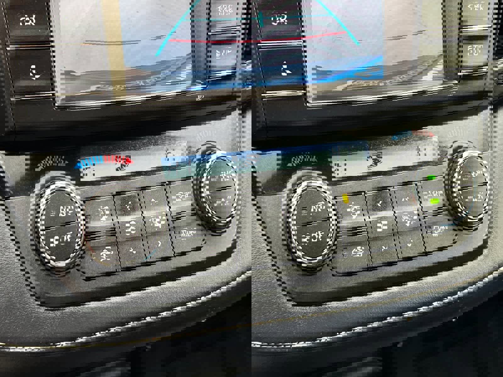 Used 2017 Toyota RAV4 XLE w/ Carpet Mat Package image 21