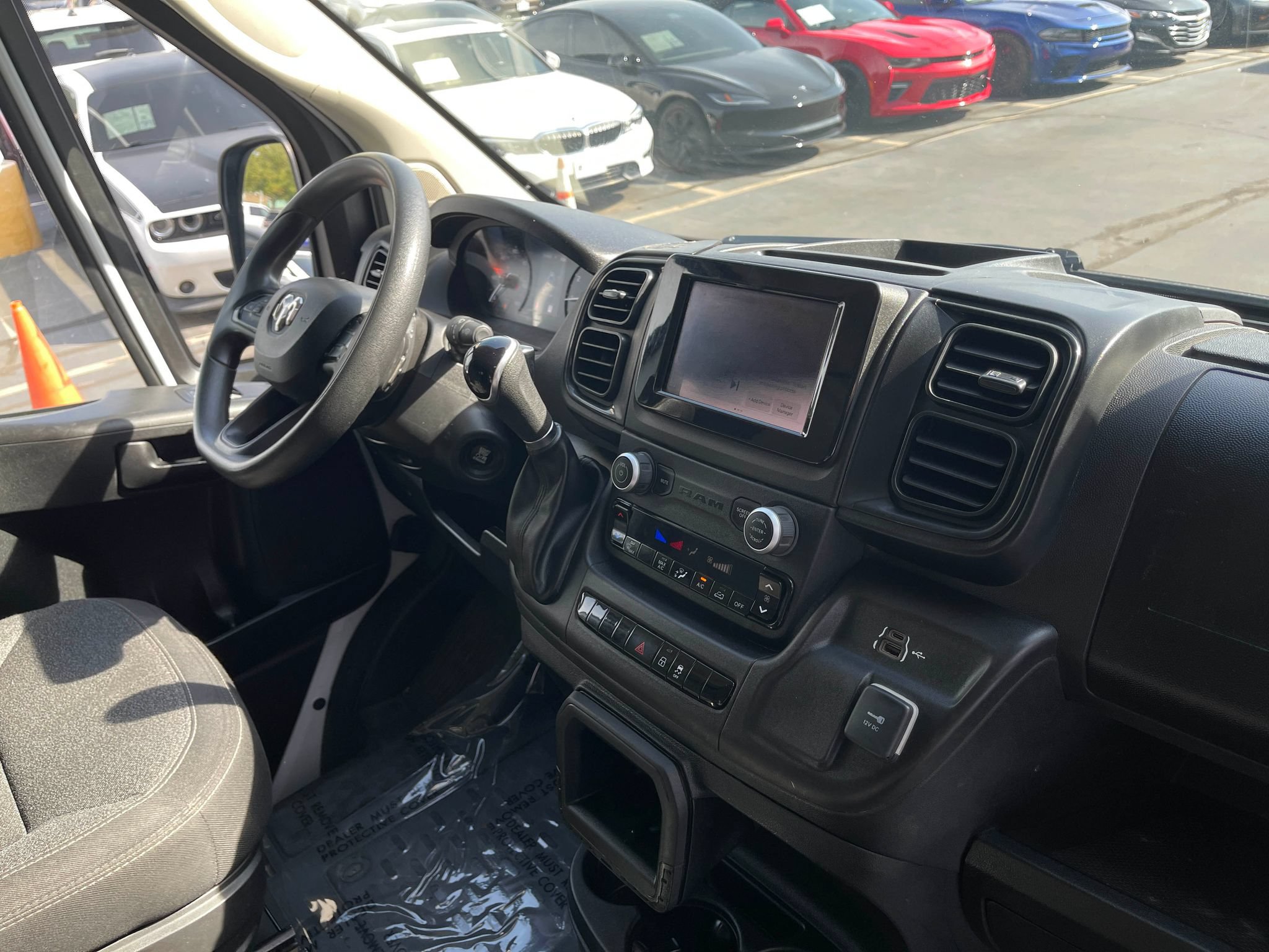 Used 2023 RAM ProMaster 2500 FWD image 16