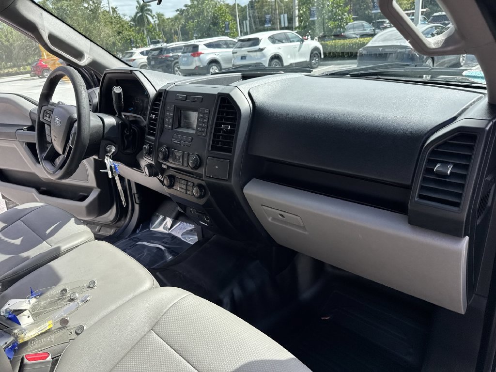 Used 2016 Ford F150 XL w/ Equipment Group 101A Mid RWD image 32