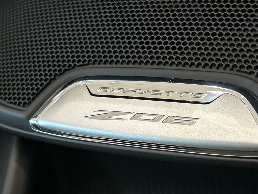 Used 2025 Chevrolet Corvette Z06 image 27