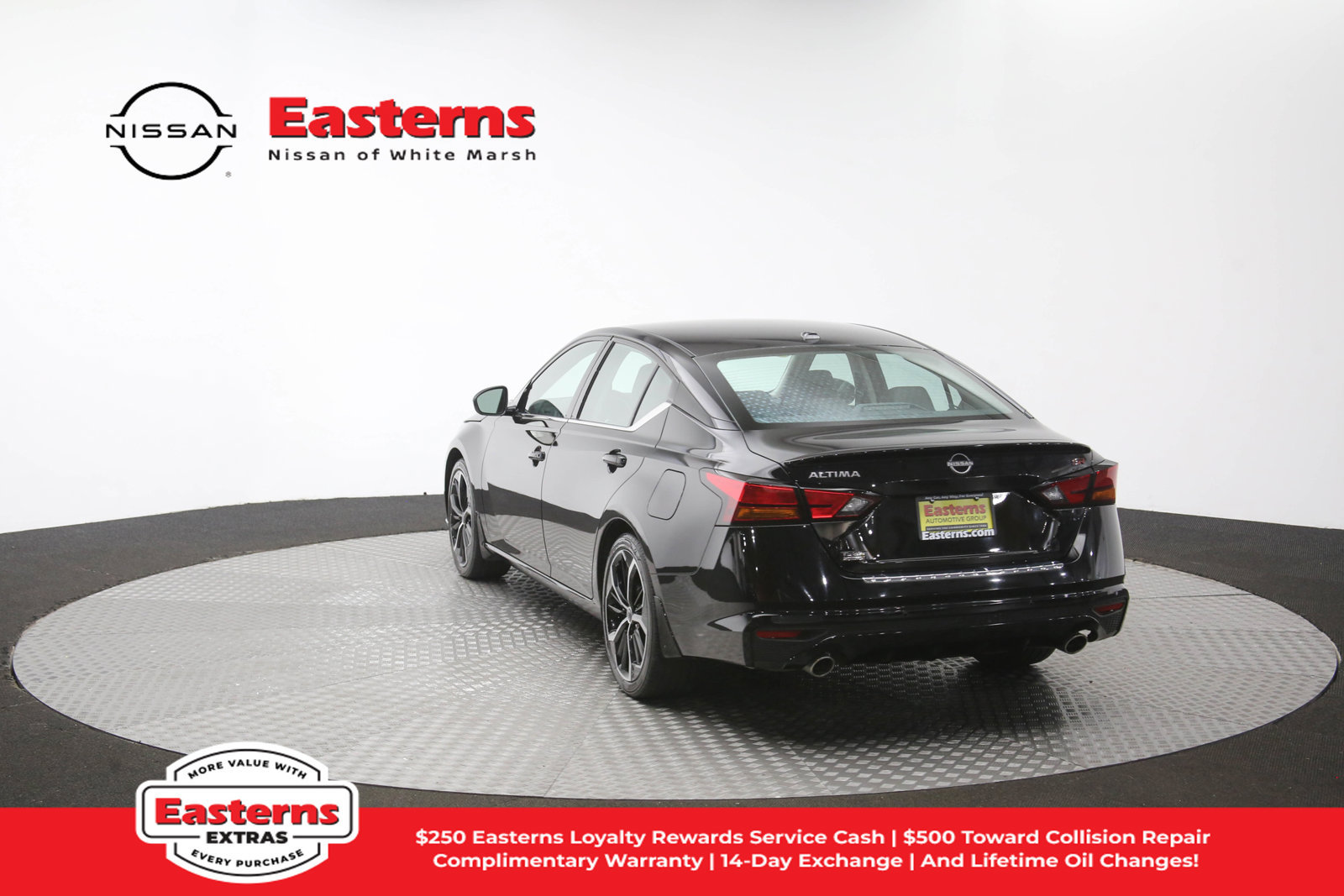 Used 2023 Nissan Altima 2.5 SR FWD image 64