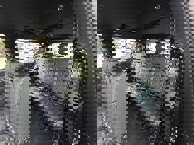 New 2025 Jeep Wagoneer L Series III w/ Premium Group I image 23