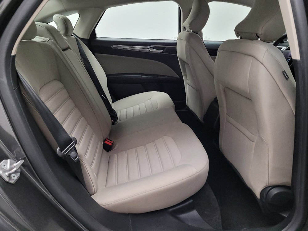 Used 2018 Ford Fusion S image 19