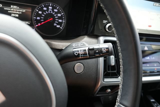 Used 2022 Kia Sorento EX w/ Panoramic Sunroof Package FWD image 29