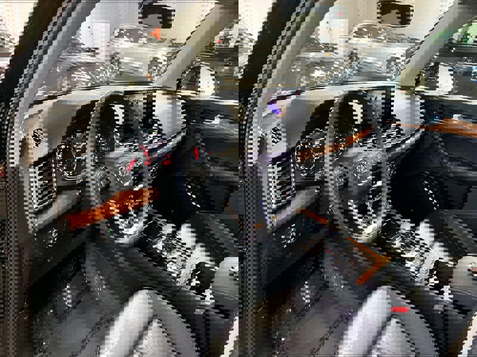 Used 2023 Audi Q5 2.0T Premium w/ Convenience Package image 16