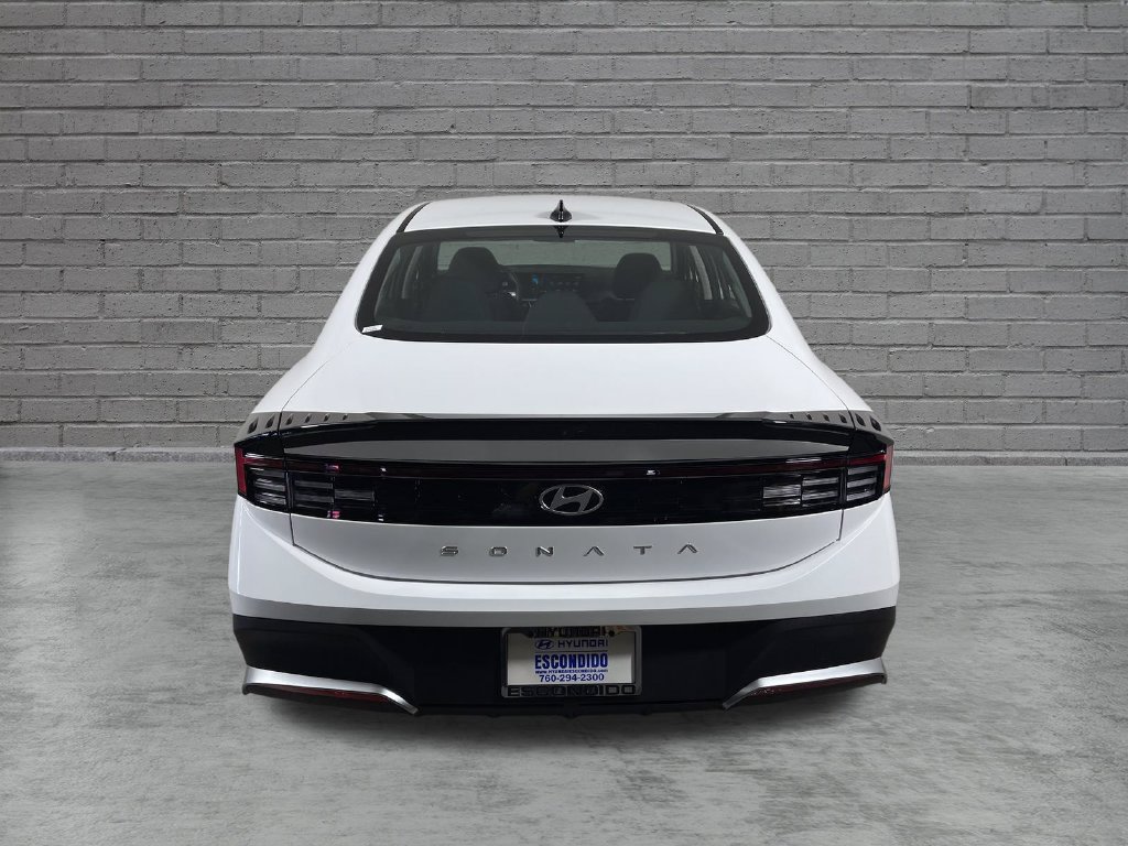 New 2026 Hyundai Sonata SE FWD image 4